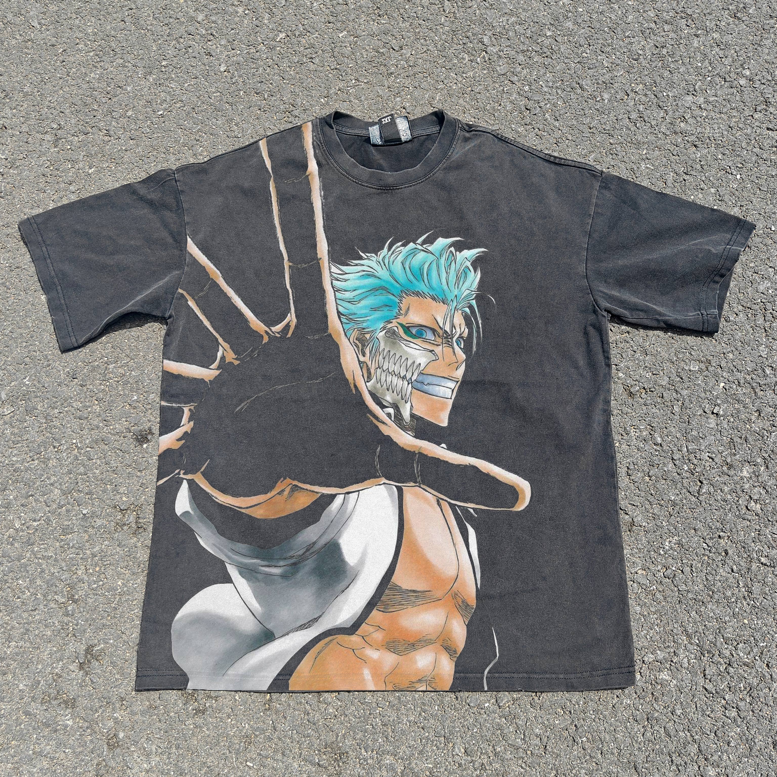 Bleach Anime Grimmjow Distressed Graphic Vintage Wash Heavyweight Cotton T-Shirt